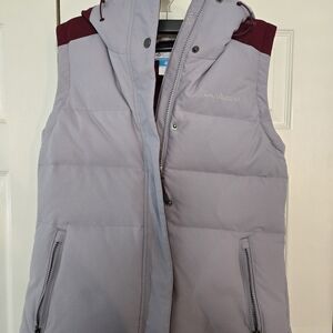 Columbia Puffer Vest in Light Lavender with Maroon Accents